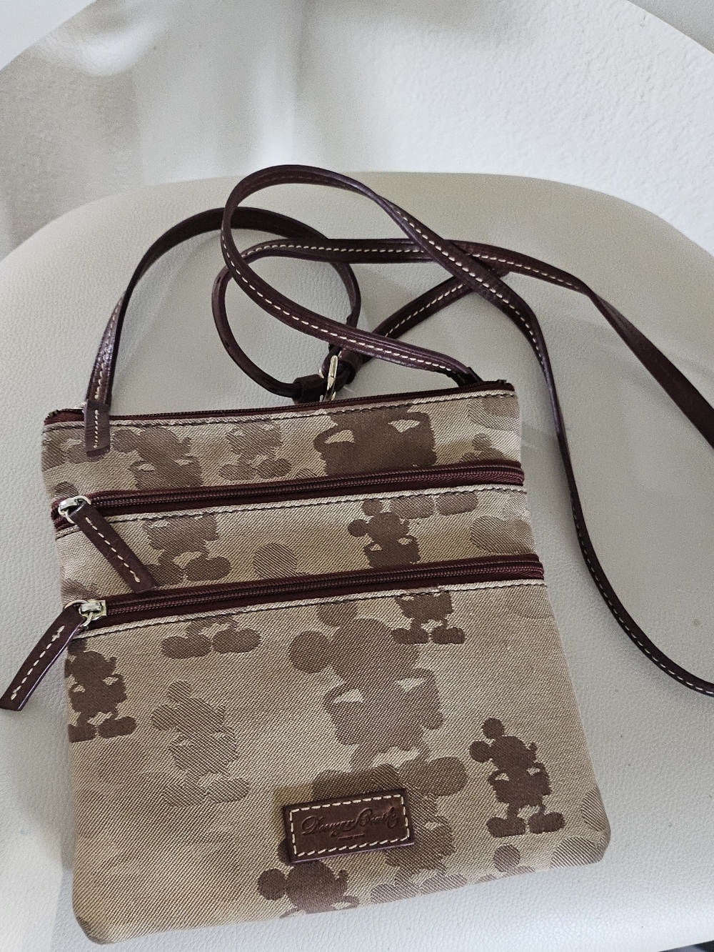 Disney Dooney & Bourke Vintage Style Mickey Mouse Crossbody Bag Tan Brown Canvas - Picture 4 of 12